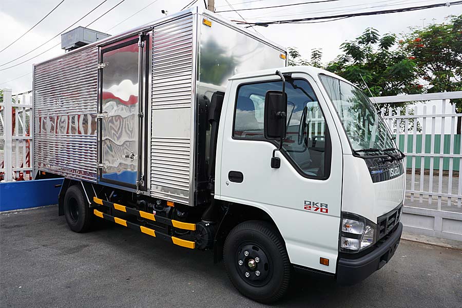 Xe tải Isuzu thùng kín (tải trọng từ 1.9 - 2.85 tấn) QKR77HE4